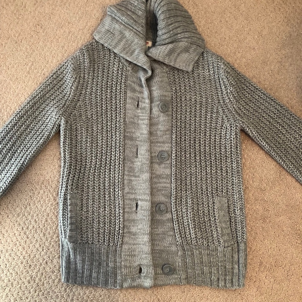 grey cardigan sweater